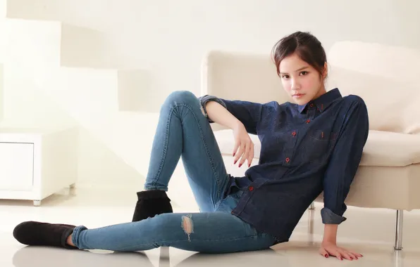Jeans, shirt, Oriental beauty
