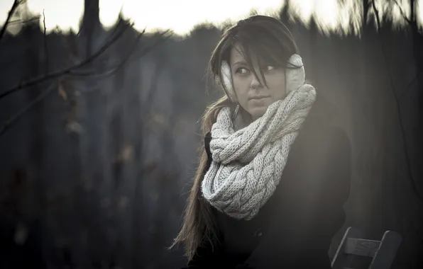 Picture headphones, scarf, cold
