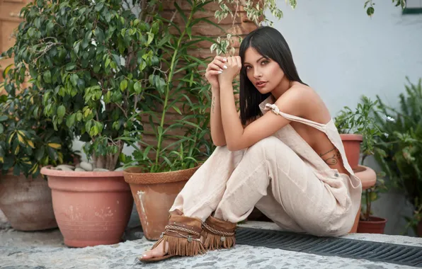 Look, girl, Ela Green