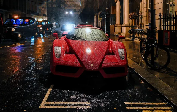 Picture Red, Enzo, Night, Street