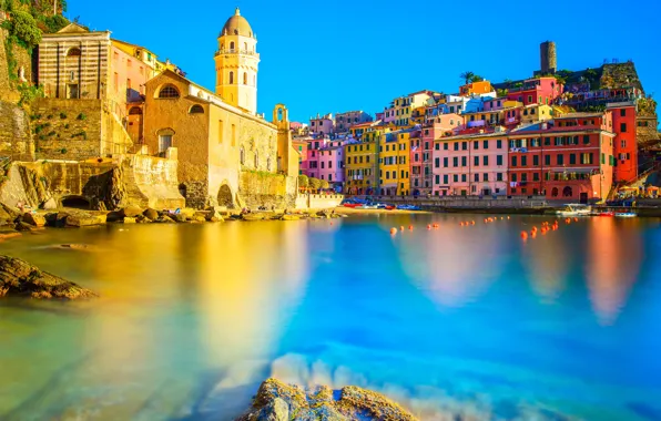 Sea, the sun, stones, shore, home, Italy, Church, Vernazza