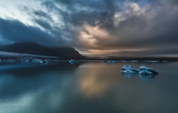 Picture sea, clouds, coast, ice