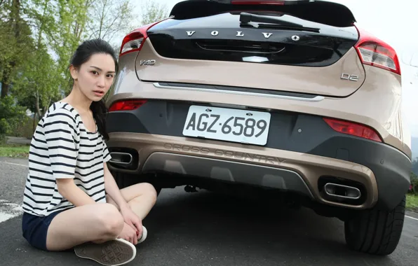 Picture auto, look, Girls, Asian, beautiful girl, posing on the car, Volvo V40 Cross Country D2