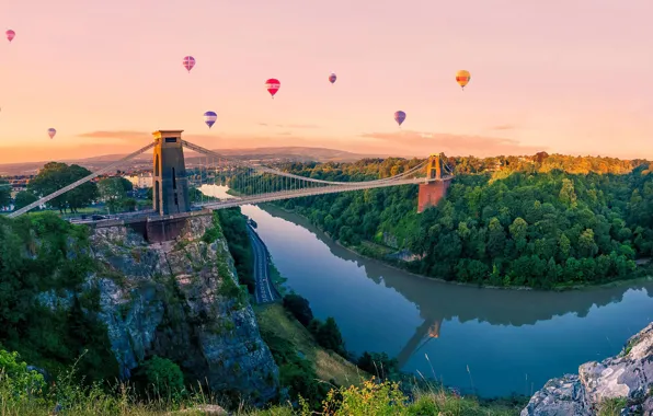Picture river, England, Bristol, Clifton suspension bridge, air balloon