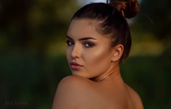 Girl, portrait, brown-eyed, Tom Koz Photo