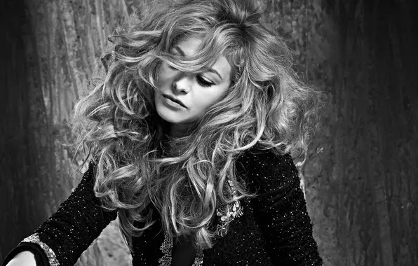 Picture woman, beautiful, model, sweet, blonde, adorable, curls, hairstyle