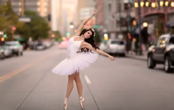The city, street, dance, grace, ballerina