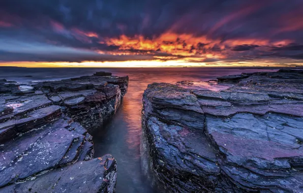 Sea, the sky, clouds, sunset, stones, rocks, horizon, glow