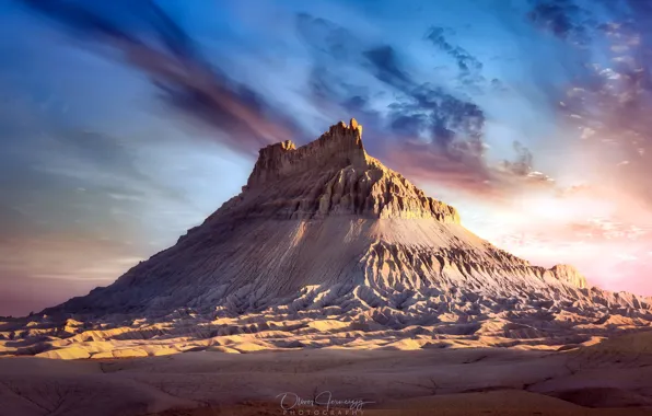 The sky, mountains, nature