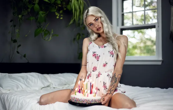 Picture girl, bed, cake
