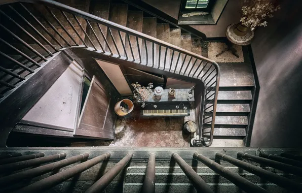 House, interior, ladder