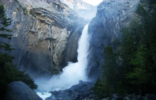 CA, Fire waterfall, Yosemite national Park
