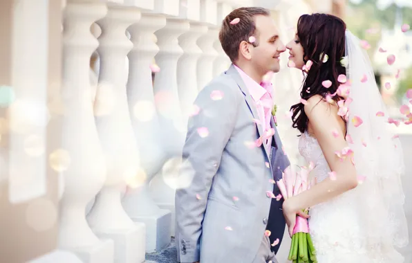 Picture joy, holiday, kiss, bouquet, petals, dress, the bride, wedding