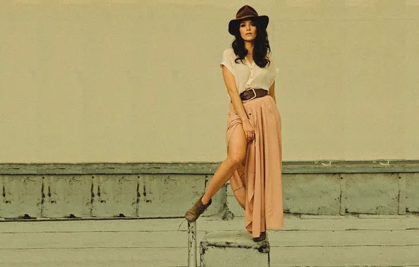 Fashion, girls, style, western, women, fun, models, brunettes