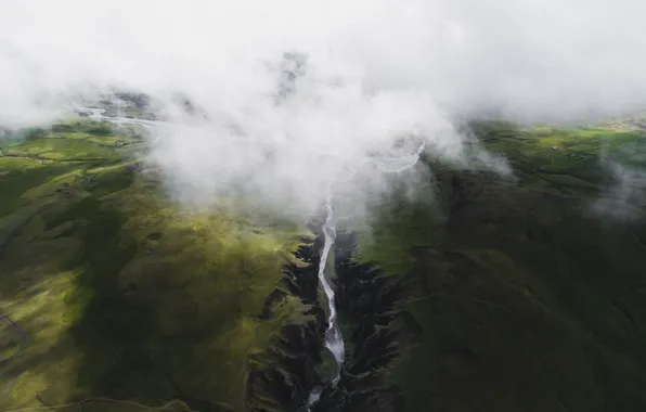 Picture clouds, fog, Iceland, the view from the top