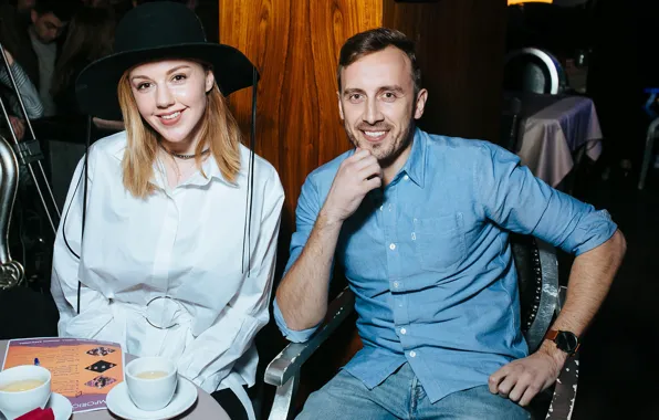 Wallpaper girl, smile, coffee, pair, male, singer, lovers, Yulianna Karaulova