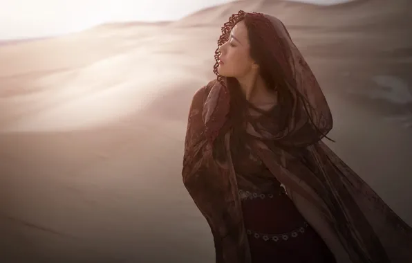 Sand, girl, light, face, pose, desert, portrait, dress