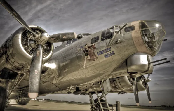 Picture weapons, the plane, B17