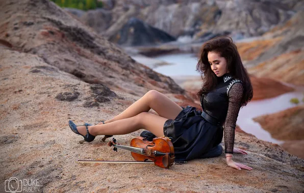 Girl, sweetheart, model, Violin, brunette, Wallpaper, Shoes, Heels