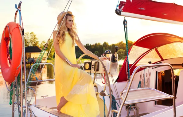 Picture style, hat, yacht, blonde, fashion