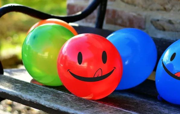 Balls, bench, blue, red, smile, green, smiley, balloons