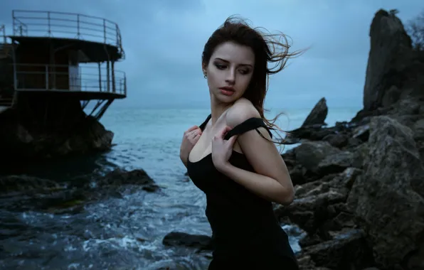 Sea, chest, the sky, look, girl, face, pose, stones