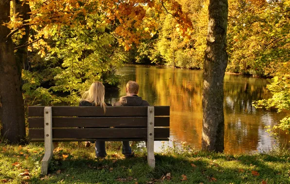 Picture autumn, Park, girls, mood, friendship, walk, guys