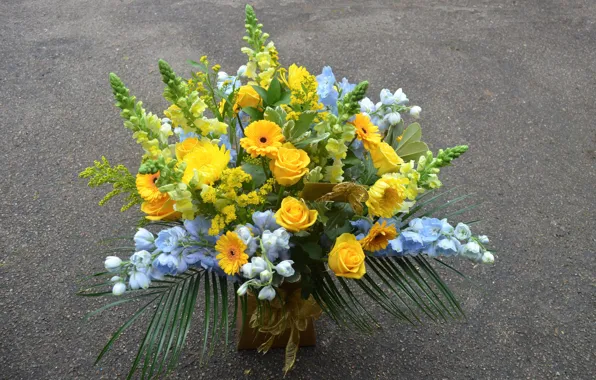 Picture roses, bouquet, gerbera, Antirrhinum