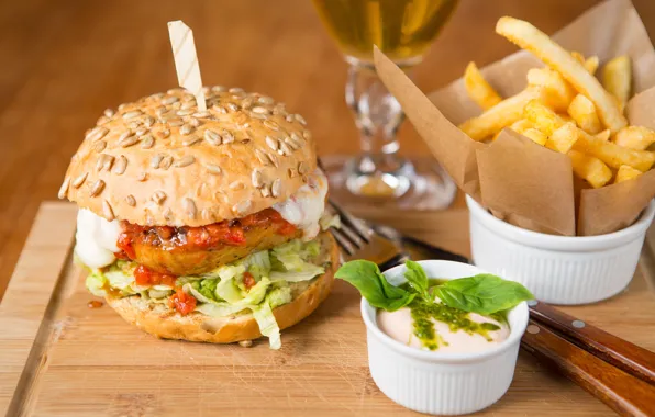 Picture sauce, French fries, Burger