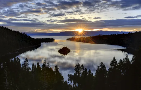 Picture forest, mountains, lake, the evening