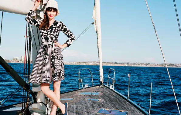 Sea, the sun, pose, coast, yacht, dress, actress, brown hair