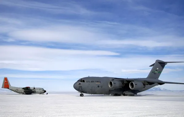 Lockheed, UNITED STATES AIR FORCE, Hercules, Douglas, McDonnell, C-17, American strategic military transport aircraft, C-130