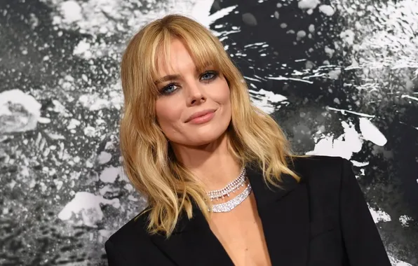 Look, necklace, actress, blonde, beautiful, jacket, bangs, Samara Weaving