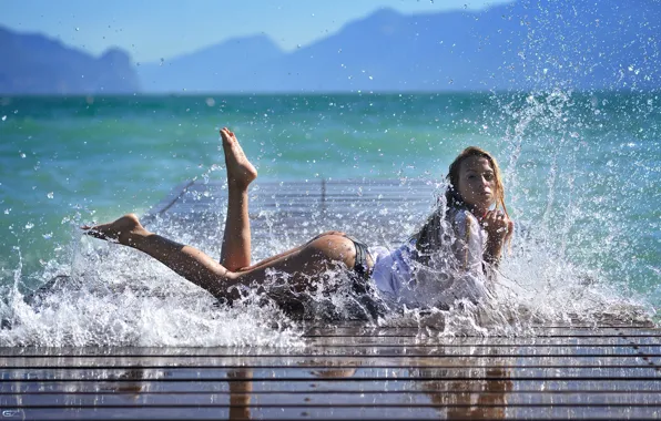 Ass, girl, squirt, giovanni zacche, Shape of the Water