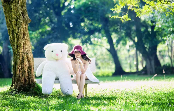 Picture girl, Park, bear
