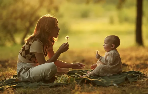 Trees, dandelion, child, child, blurred background, mother, sitting on the bedspread, Maria Akimova