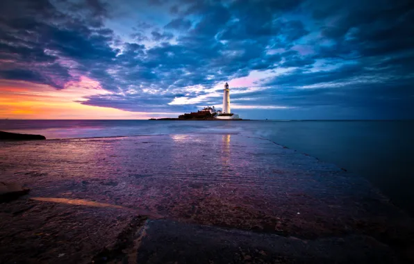 Sea, the sky, dawn, coast, lighthouse, England, horizon, St. Marys Lighthouse