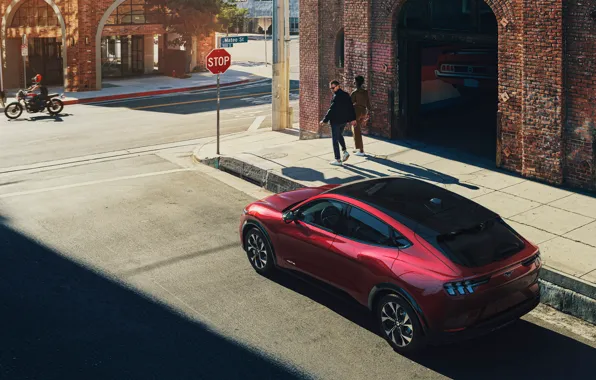 Street, Ford Mustang, Mach-E