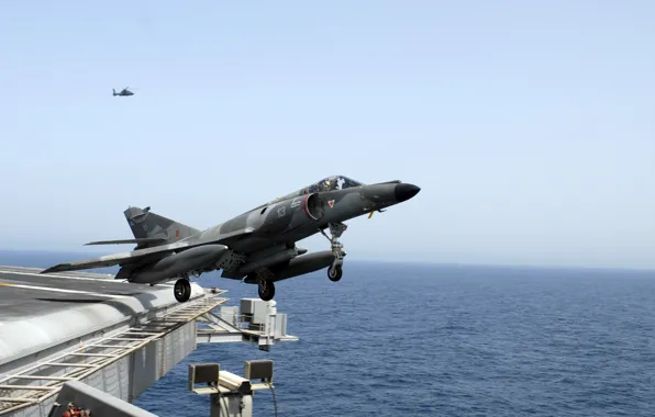 Picture the carrier, deck, the rise, carrier-based attack aircraft, French, supersonic, Dassault Super-Etendard