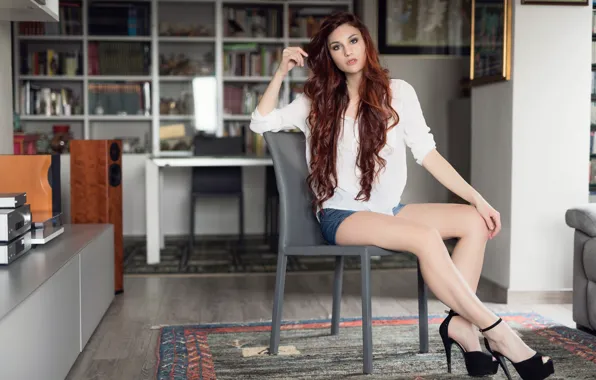 Picture look, face, room, model, legs, sitting, Elena