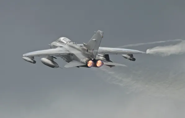 The sky, weapons, the plane, Tornado GR4