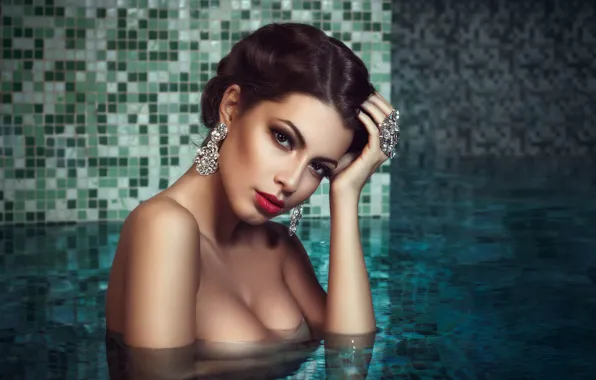 Look, decoration, earrings, pool, ring, hairstyle, Stefan Amer