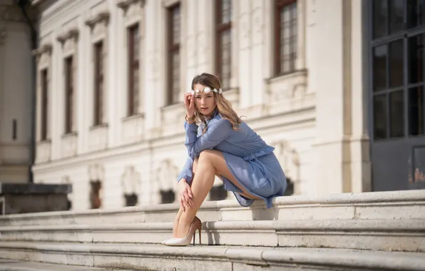 Look, girl, pose, feet, shoes, stage, wreath, Justyna