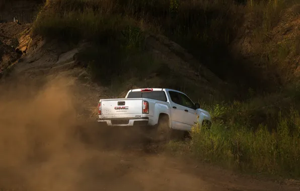 Picture white, dust, pickup, GMC, Crew Cab, Canyon, AT4, 2020