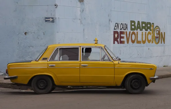 Angle, driver, taxi, Cuba, Cienfuegos