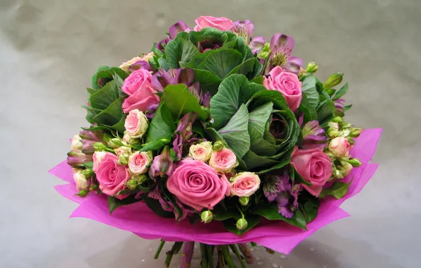 Bouquet, cabbage, wrapping paper, pink roses
