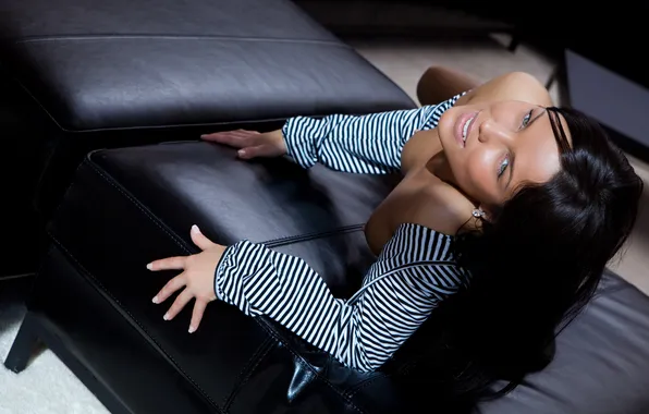 Chest, look, smile, sofa, brunette, photoshoot, posing