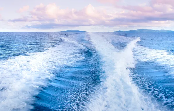Sea, wave, the sky, water, clouds, mountains, trail, pond