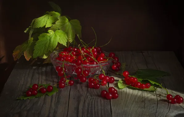 Picture red, bowl, table, light, leaves, berries, Board, still life