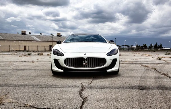 White, asphalt, Maserati, white, GranTurismo, Maserati, the front, MC Road